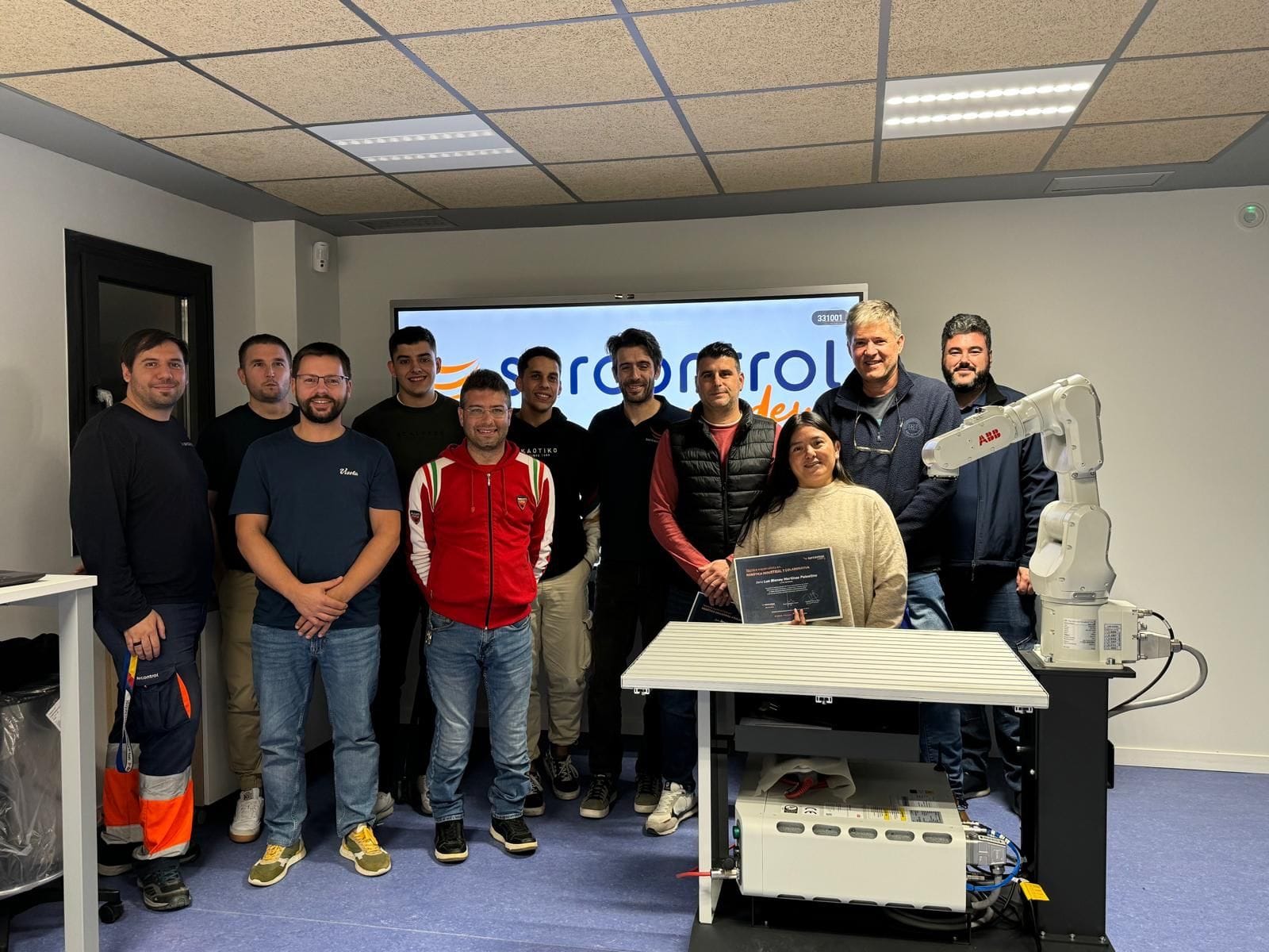 El equipo de Surcontrol ha desarrollado IkolCrane